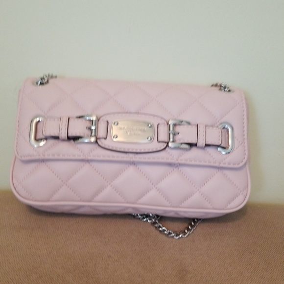 Michael Kors Hamilton Pink Quilted Leathe - Picture 2 of 6